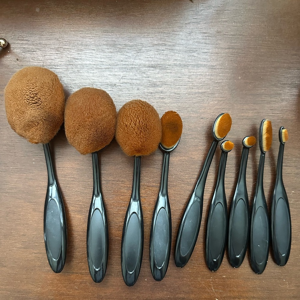 9 Piece Makeup Brush Set
